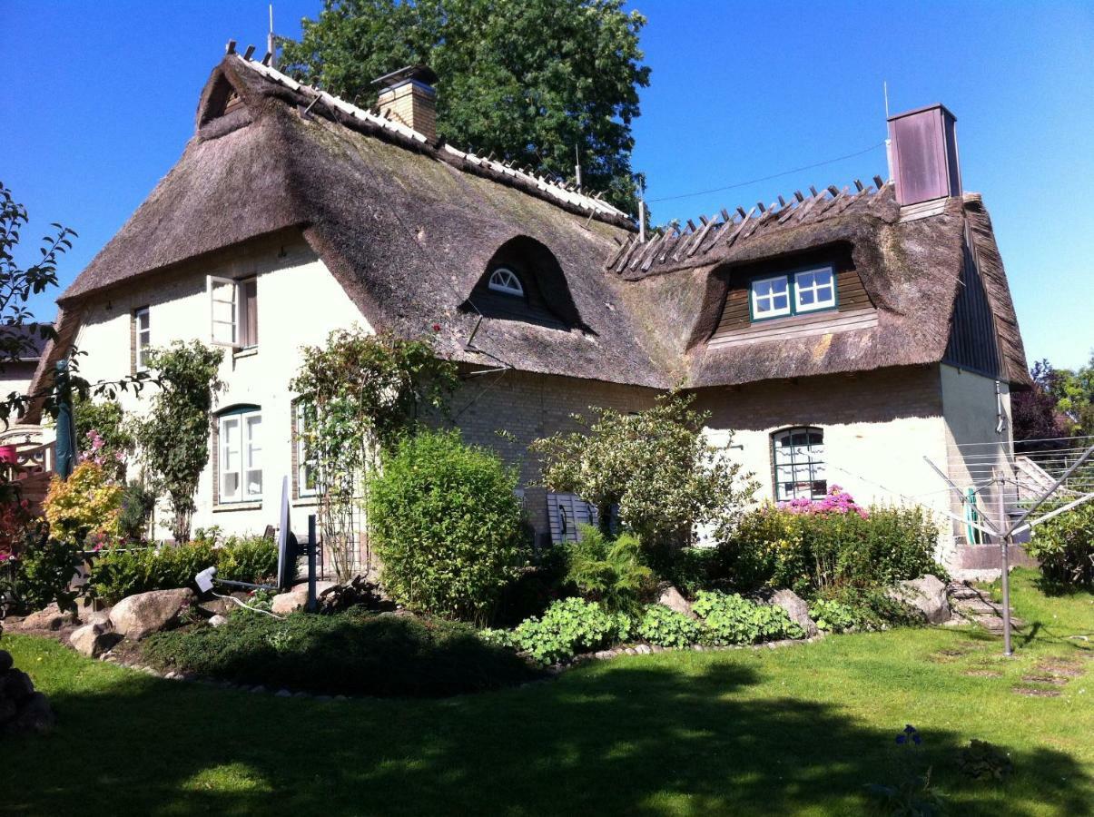 Historische Reetdach-Kate Apartamento Dannewerk Exterior foto